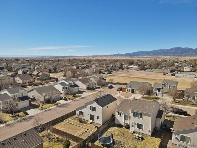 7203 Bentwater Dr, Fountain, CO 80817