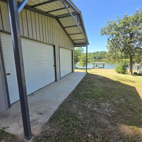 72 Edgewater Way, Point Blank, TX 77364