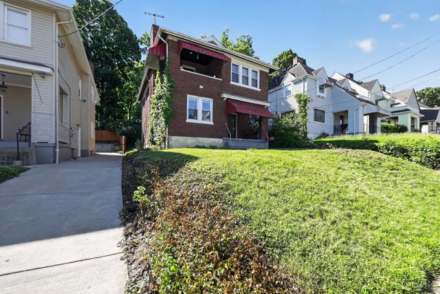 2205 Crane Avenue, Cincinnati, OH 45207