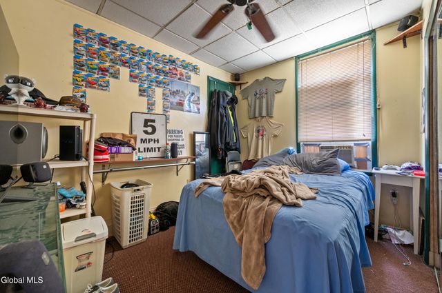 319 Speigletown Road, Schaghticoke, NY 12182