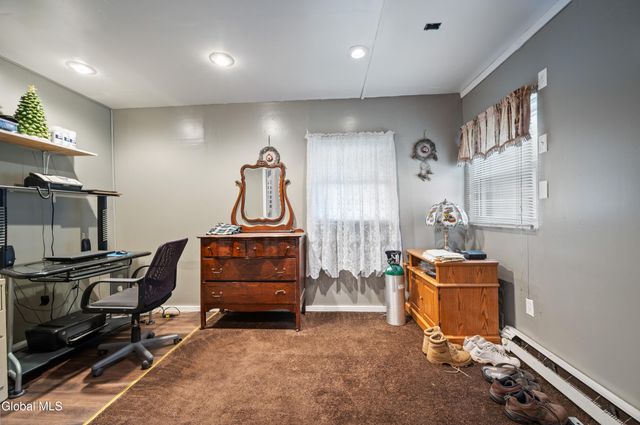 319 Speigletown Road, Schaghticoke, NY 12182