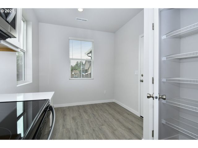 5334 Ne 68TH St, Vancouver, WA 98661