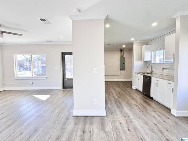 1640 57TH STREET, Birmingham, AL 35208