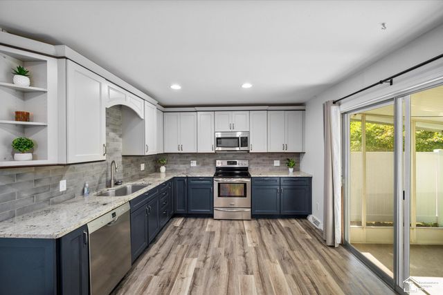 9515 Summerfield Road, Temperance, MI 48182