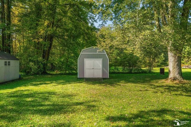 9515 Summerfield Road, Temperance, MI 48182