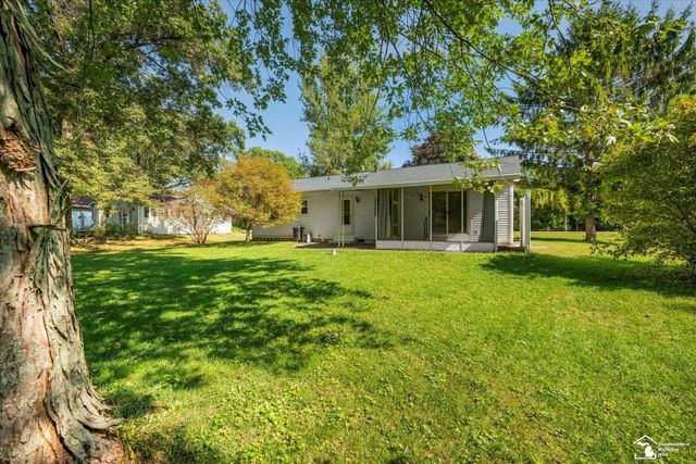 9515 Summerfield Road, Temperance, MI 48182