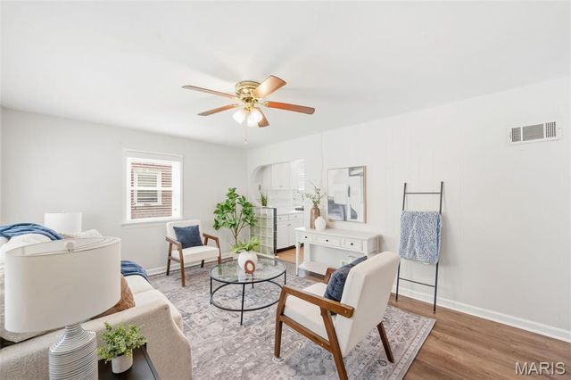 4325 Saint Dominic Lane, St Ann, MO 63074