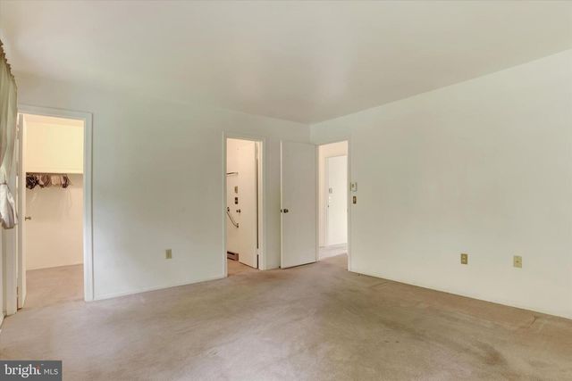 1504 WANDERING WAY, Harrisburg, PA 17110