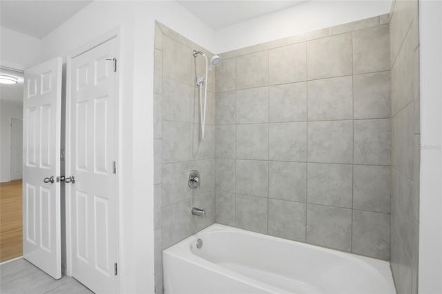 1369 BRISTOL OAKS WAY, Orlando, FL 32825