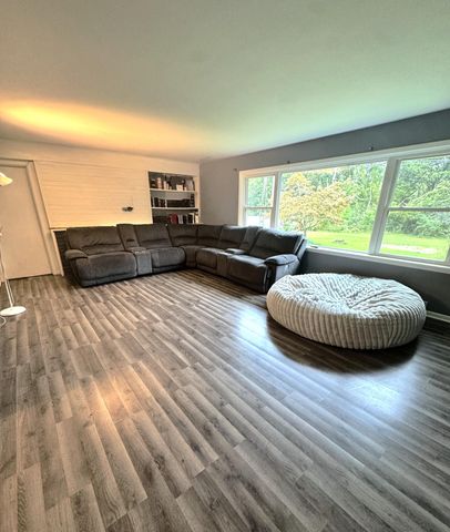 531 Lyon Street, South Haven City, MI 49090