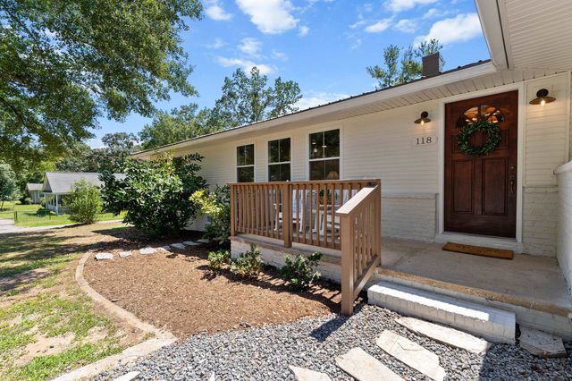 118 Kirby Street, Landrum, SC 29356