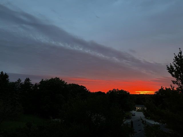 733 Cardiff COURT, Hartland, WI 53029