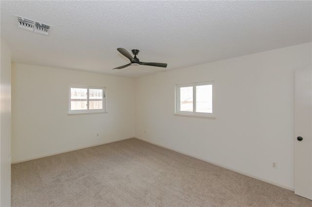 2240 Lombardy Dr, Corpus Christi, TX 78418