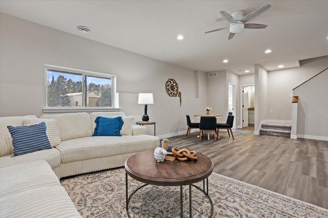 7010 Stonewood LANE, Lannon, WI 53046