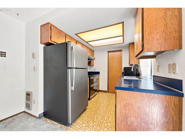 2898 Se 90TH Pl, Portland, OR 97266