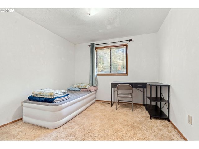 2898 Se 90TH Pl, Portland, OR 97266
