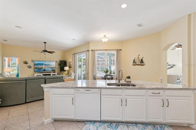 331 NORTH HAMPTON DR, Davenport, FL 33897