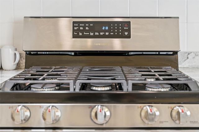 331 NORTH HAMPTON DR, Davenport, FL 33897