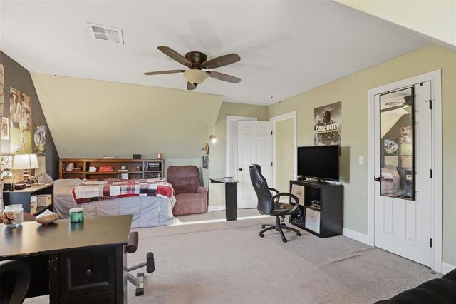 104785 S Homestead Drive, Mcloud, OK 74851