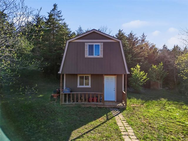 104785 S Homestead Drive, Mcloud, OK 74851