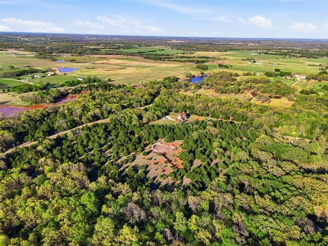 104785 S Homestead Drive, Mcloud, OK 74851