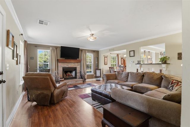 104785 S Homestead Drive, Mcloud, OK 74851