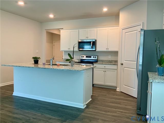 11170 Chappell Creek Cir, Prince George, VA 23860