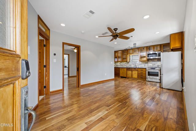 2163 E Del Mar Boulevard, Pasadena, CA 91107