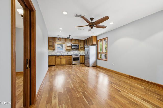 2163 E Del Mar Boulevard, Pasadena, CA 91107