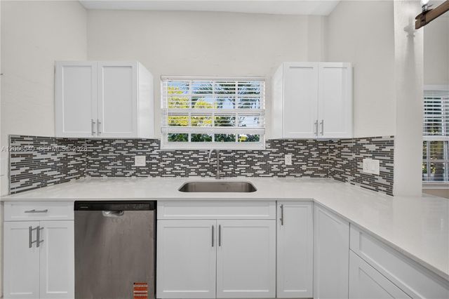 331 NW 1st Avenue, Boynton Beach, FL 33435