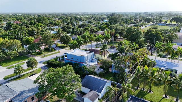 331 NW 1st Avenue, Boynton Beach, FL 33435
