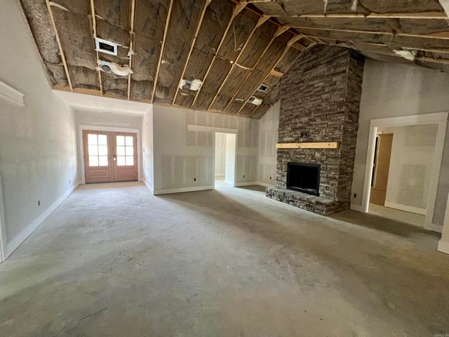 15 Timber Creek, Ward, AR 72176