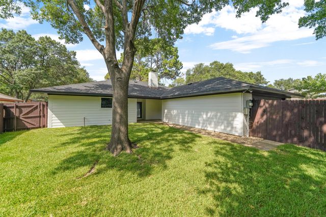 1441 Evergreen Drive, Lewisville, TX 75067