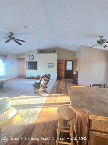 1423 W Hyde Road, St. Johns, MI 48879