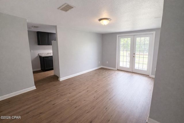 15550 NW Broad Street, Altha, FL 32421