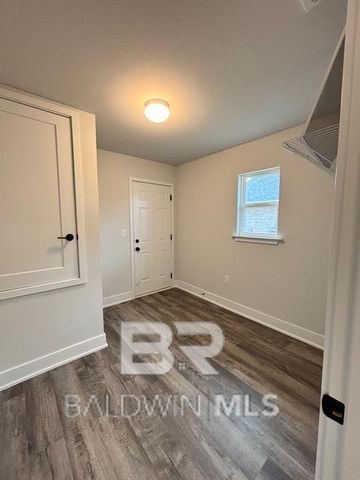 627 Mayflower Drive, Foley, AL 36535