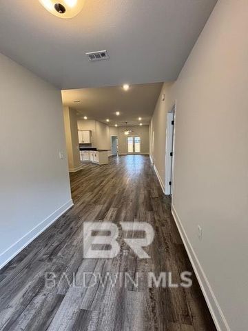 627 Mayflower Drive, Foley, AL 36535