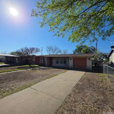 226 Antrim, San Antonio, TX 78218