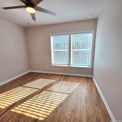 226 Antrim, San Antonio, TX 78218