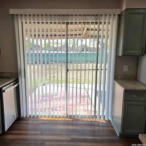 226 Antrim, San Antonio, TX 78218