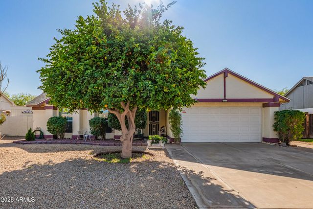 9033 W HATCHER Road, Peoria, AZ 85345