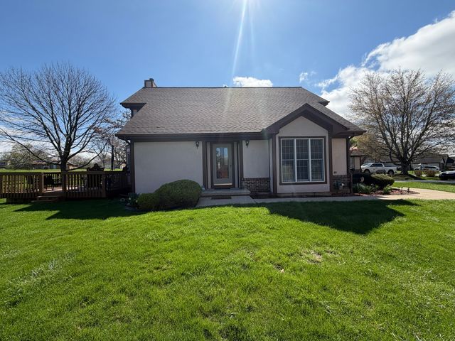 30636 Pebble Beach Circle, Genoa, IL 60135