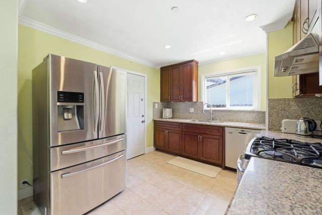 33713 Colgate Drive, Union City, CA 94587
