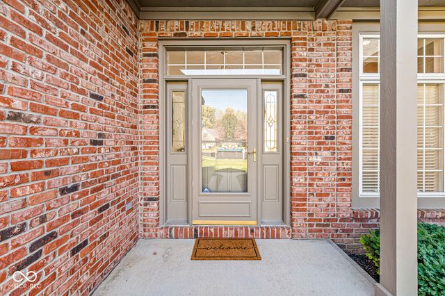 8730 Vintner Way, Indianapolis, IN 46256