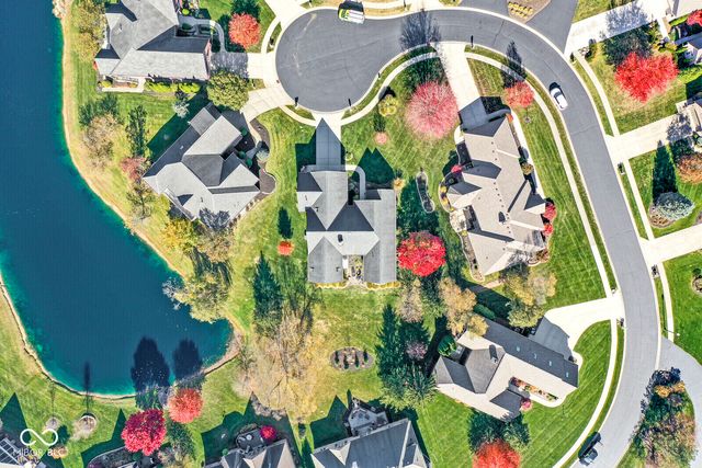 8730 Vintner Way, Indianapolis, IN 46256