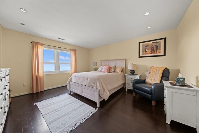 1 Seal Harbor 700, Winthrop, MA 02152