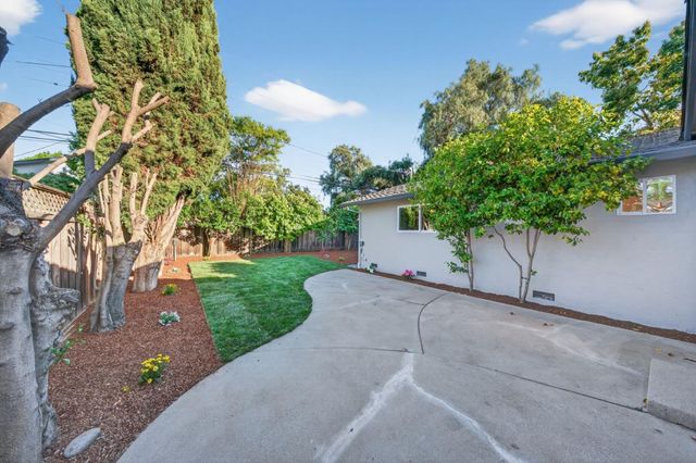 1040 Lancer Drive, San Jose, CA 95129