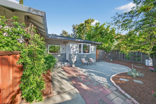 1040 Lancer Drive, San Jose, CA 95129