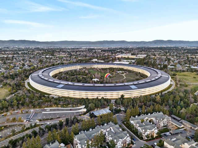 1040 Lancer Drive, San Jose, CA 95129