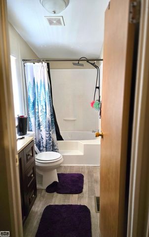 21310 Boquet Drive, Macomb, MI 48044